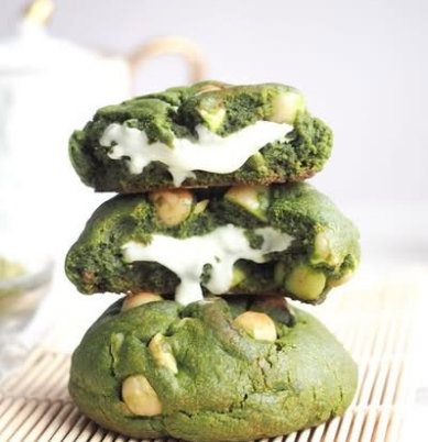 Matcha White chocolate  and macadamia_0