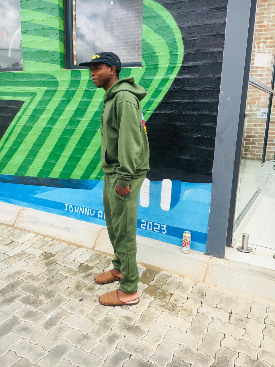 Three piece(Two piece and straight cap)