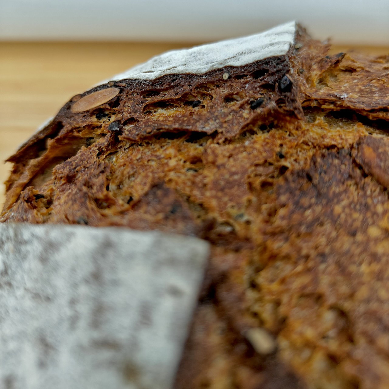 Rye & Wholewheat Seeded Sourdough_2