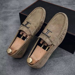mocassins