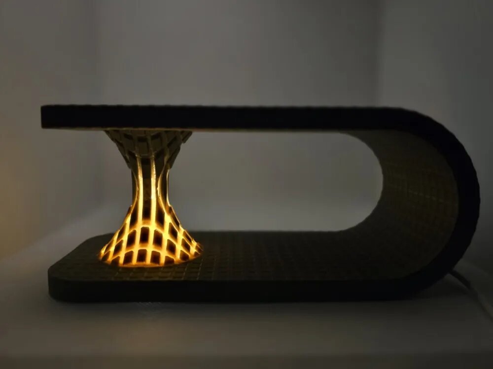 💡 مصباح ثلاثي الأبعاد بتصميم عصري 💡_1