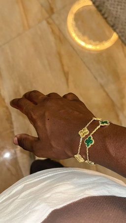 Clover bracelet 