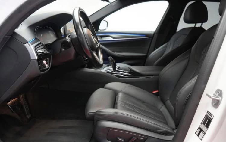 BMW 520 d Touring M Sport 2018_7