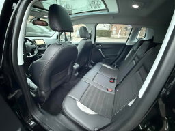 Peugeot 2008 1.6i 2015