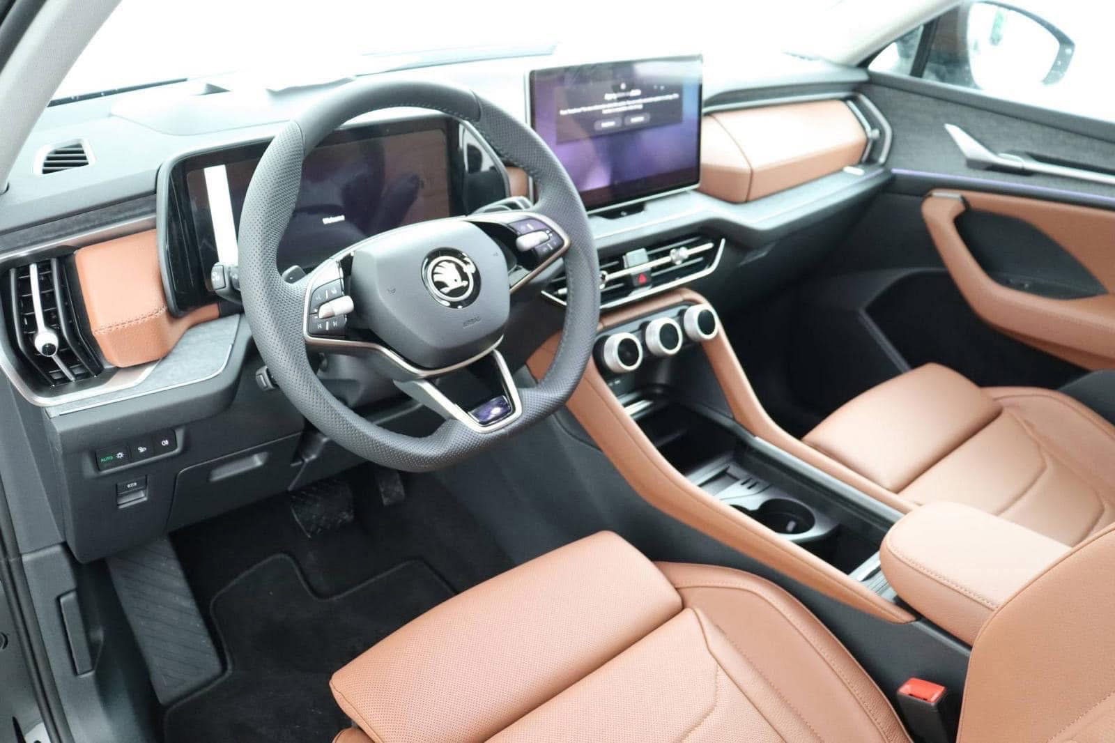Skoda Kodiaq 1.5 Tsi 150ch DSG7 Full options 2025_10