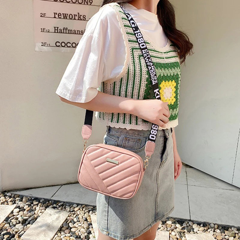 Fashion Travel Camera Bag Women's Cross PU Leather Shoulder Bag Roller Strip Camera Bag New Storage Bags Shoulder Phone Bags_3