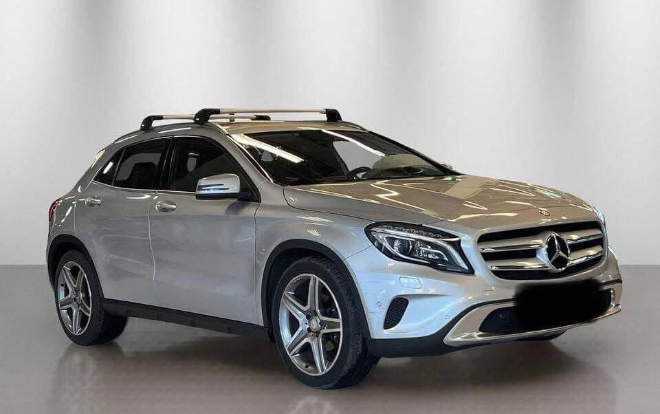 Mercedes-Benz GLA 2015