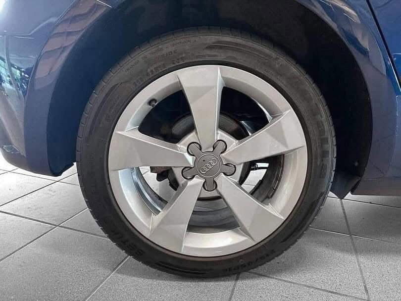 Audi  1.0 TFSI SPORT S-TRONIC _6