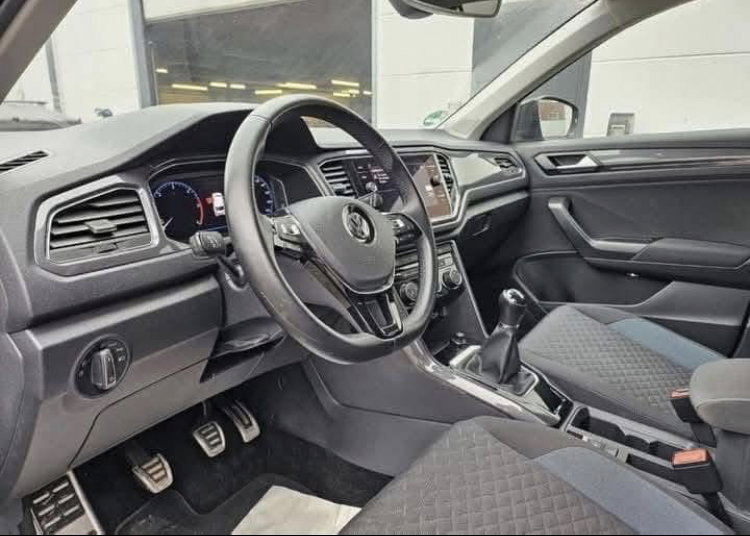 Volkswagen VOLKSWAGEN T-Roc 1.6 TDI R-LINE 2020_11