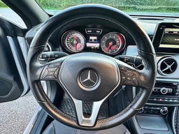 Mercedes-Benz CLA 2004
