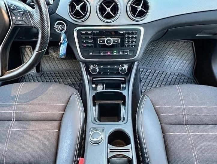 Mercedes-Benz CLA 2004_7