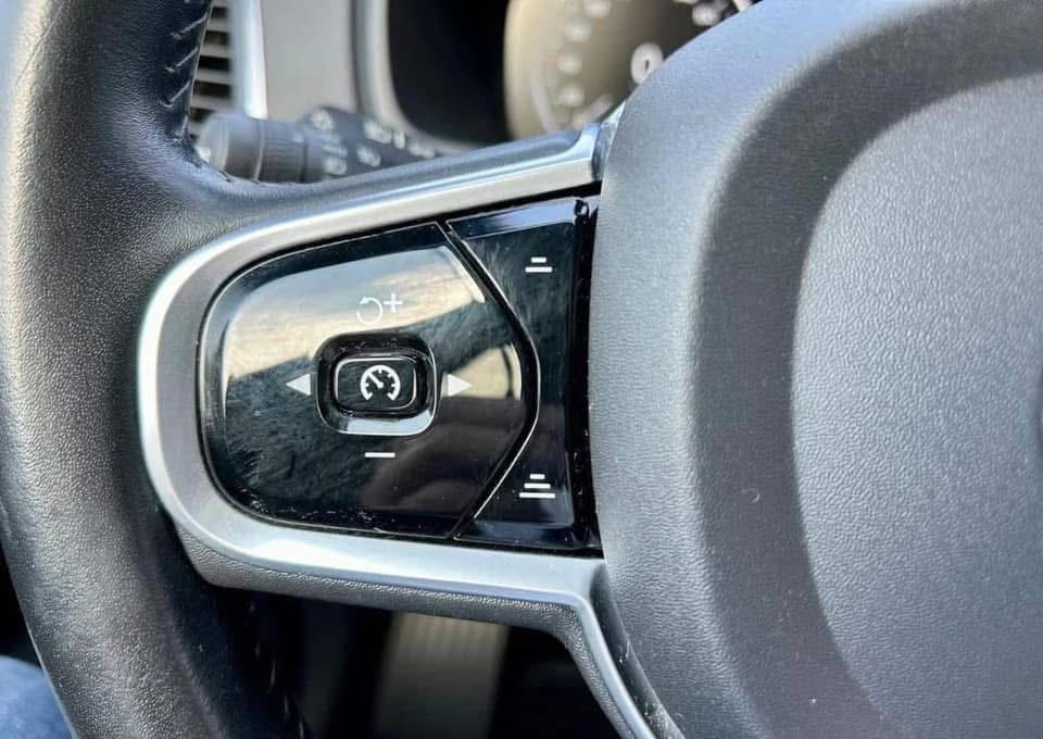 Volvo XC 90 2.0 190CH , année : 2017_7