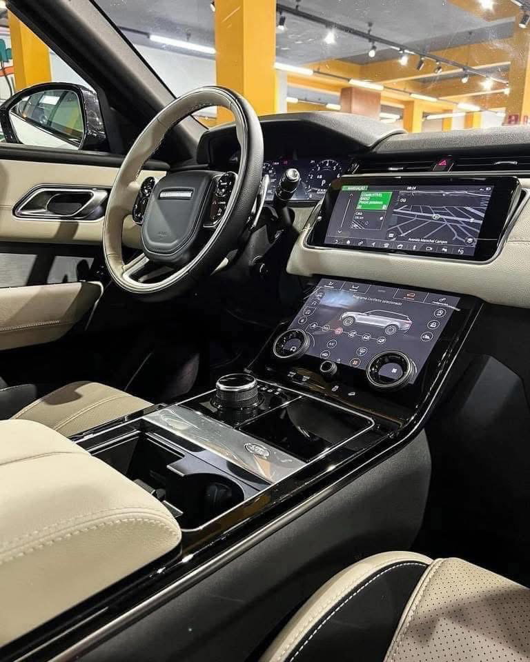 RANGE ROVER VELAR _11