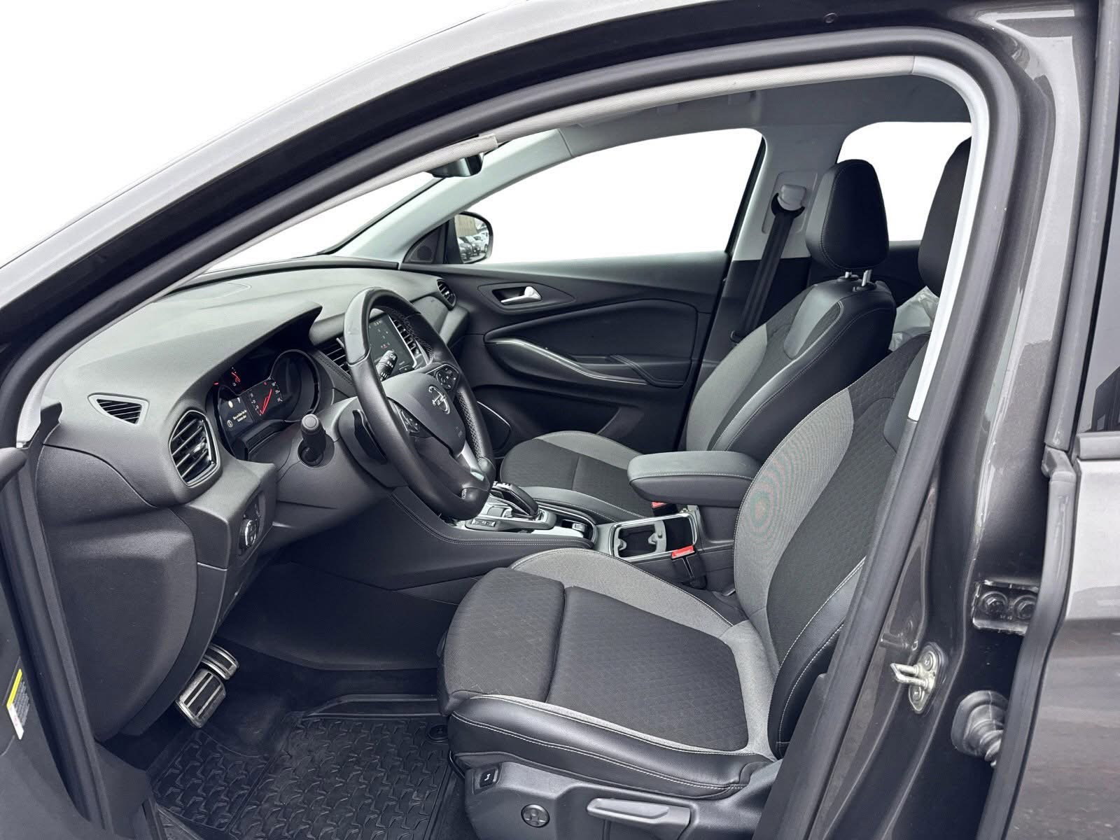 Opel Grandland X Hybrid4  Premium 4x4 2020_11