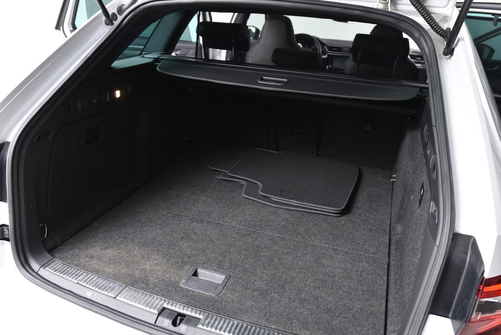 Skoda Superb DSG 4x4 2018_14