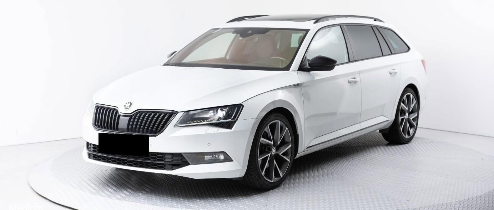 Skoda Superb DSG 4x4 2018_1