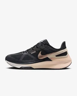 Nike Structure 25