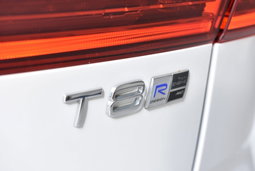 Volvo XC60 T8 R-Design 2019