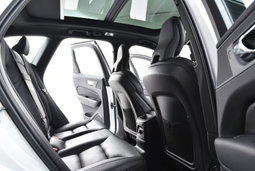 Volvo XC60 T8 R-Design 2019
