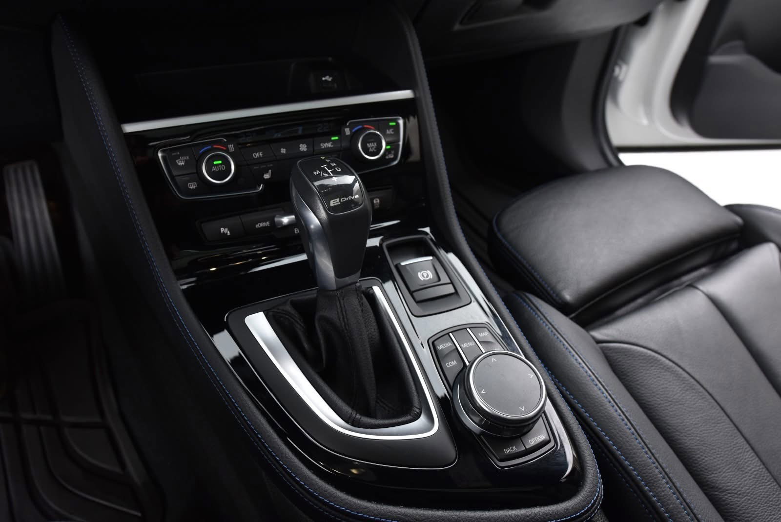 BMW 2-serie 225xe X-drive M-Sport 2019_9