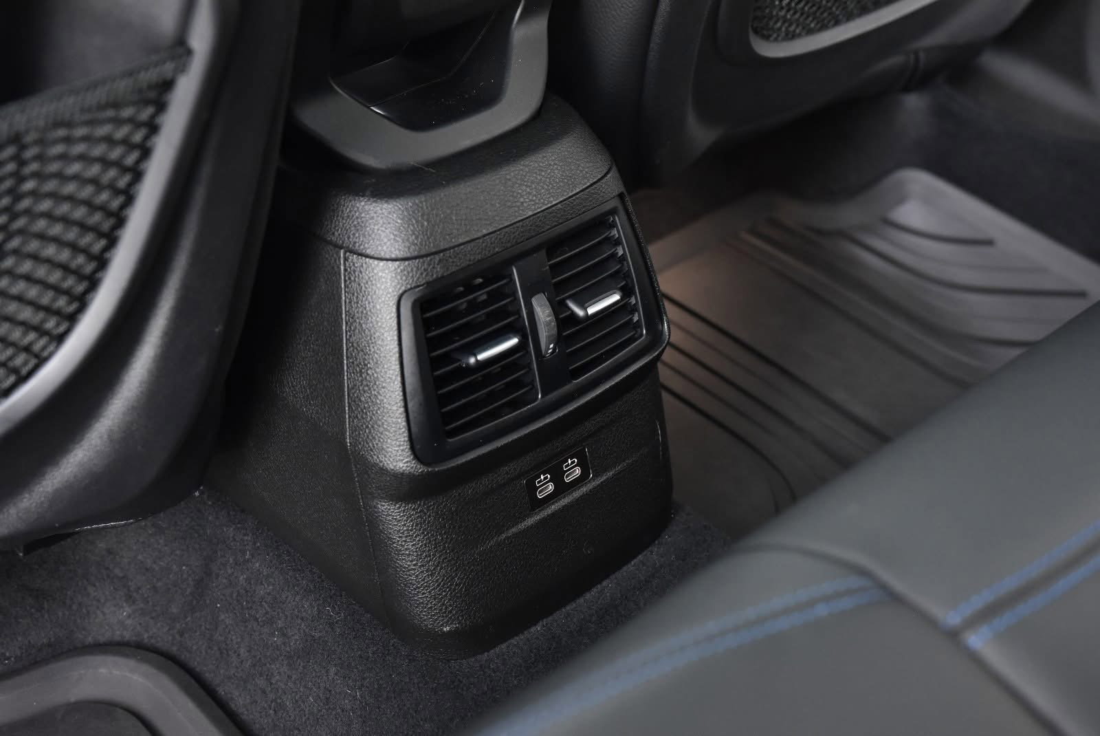 BMW 2-serie 225xe X-drive M-Sport 2019_6