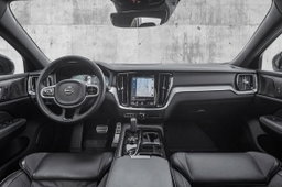 Volvo V60 T6 AWD R-Design 2022