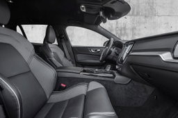 Volvo V60 T6 AWD R-Design 2022
