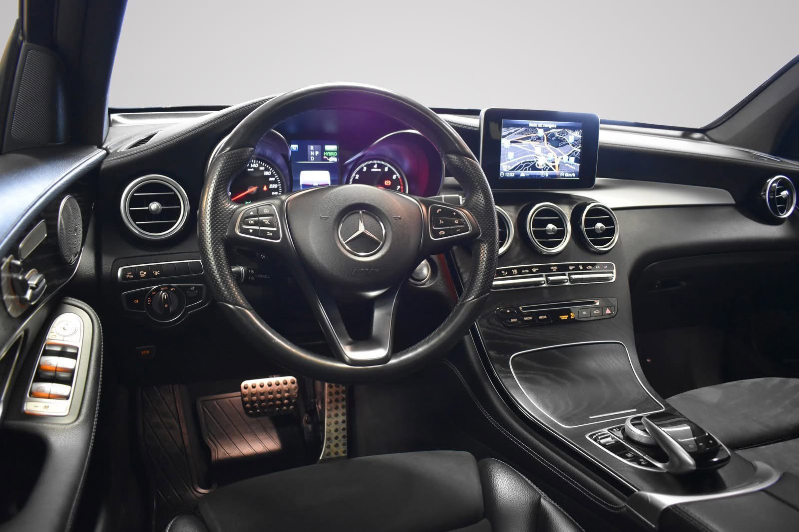 Mercedes-Benz GLC 350e AMG 2017_3