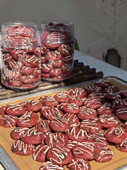 Red Velvet Cookies (+-37 Pcs)