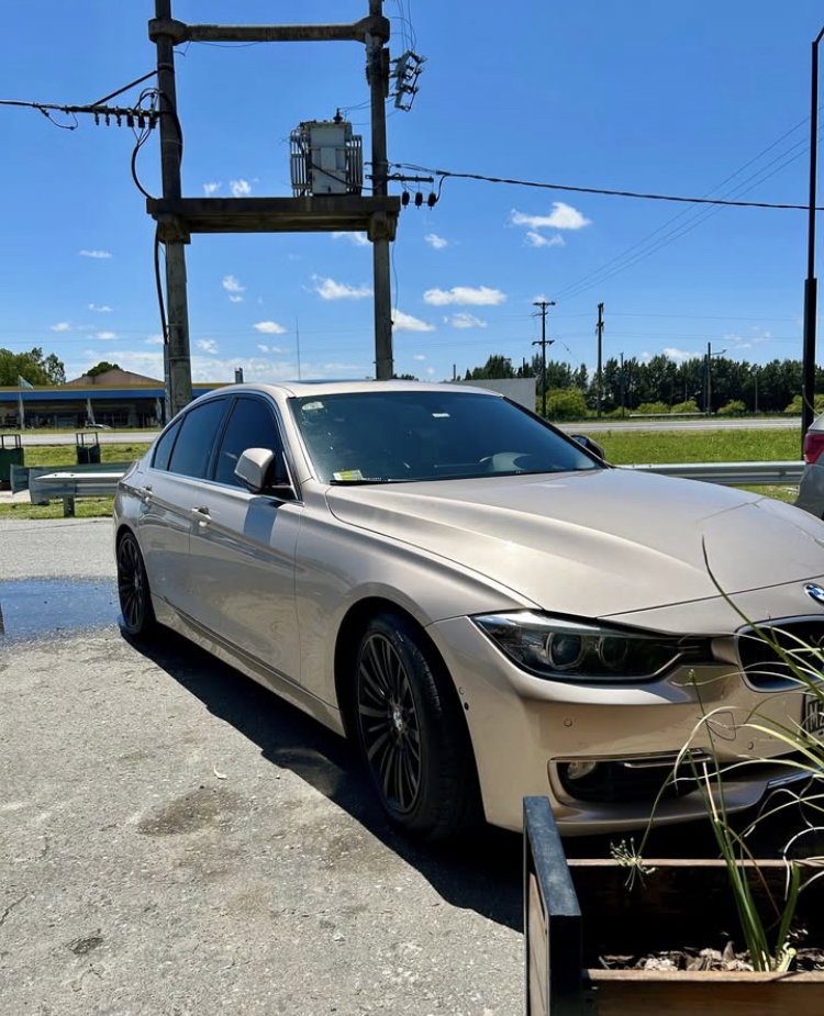 BMW 328i Luxe 245cv AT_2