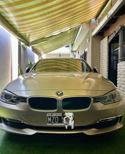 BMW 328i Luxe 245cv AT