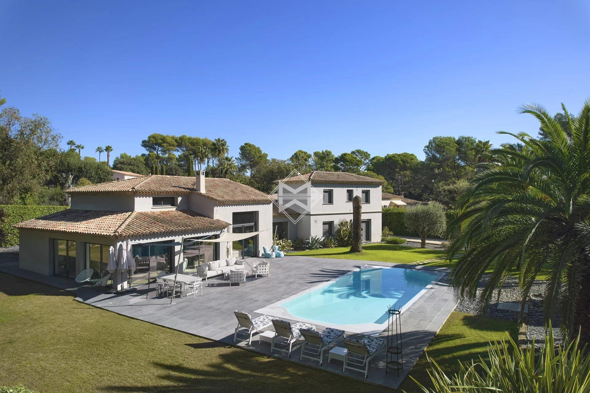 Villa - Mougins - Domaine fermé_0