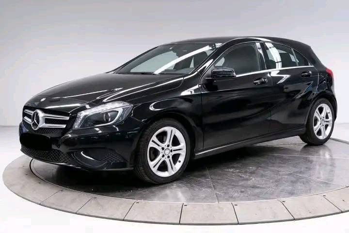 Mercedes-Benz Classe A A180 AMG 2014_1