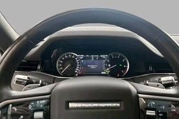 Range Rover Evoque P300e AWD R-Dynamic S Hook