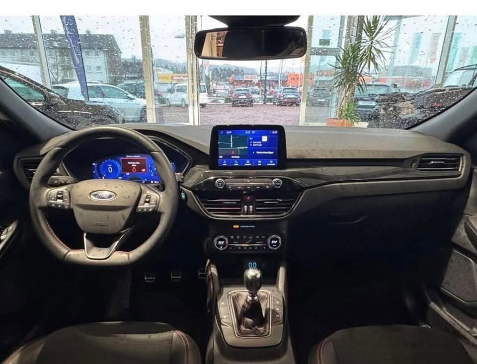 Ford Kuga ST-Line X 1.5 2020_4