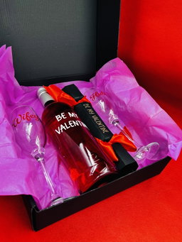 Personalised Champagne Gift Box
