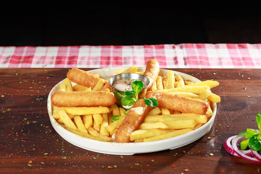 Mozzarellasticks mit Beilage 
