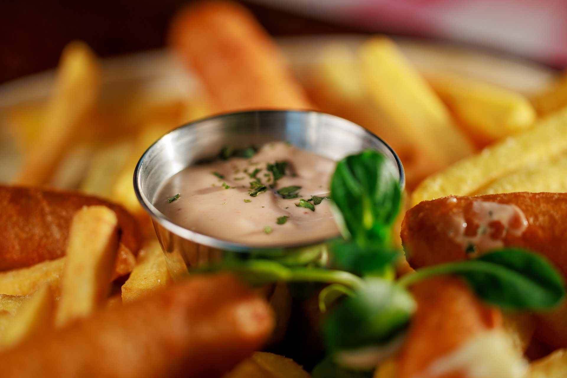 Mozzarellasticks mit Beilage _1