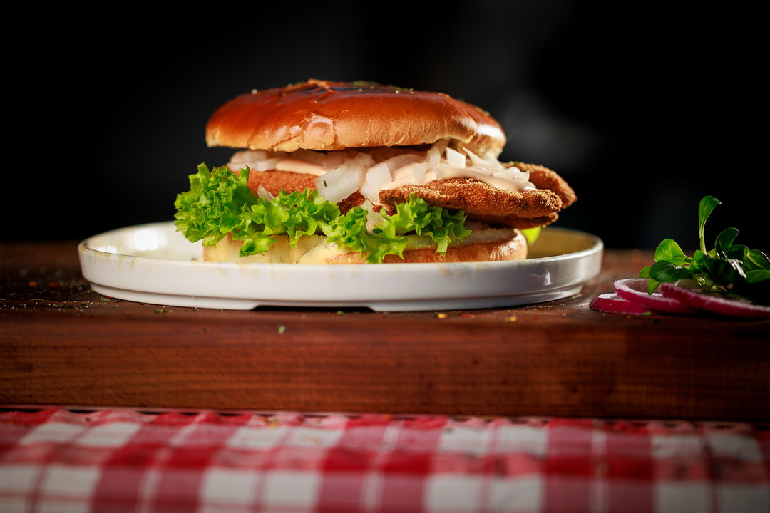 Gordonbleuburger nach Hausart