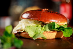 Cheesesteakburger