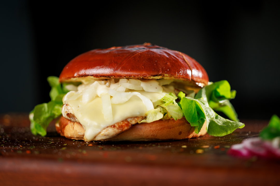 Cheesesteakburger