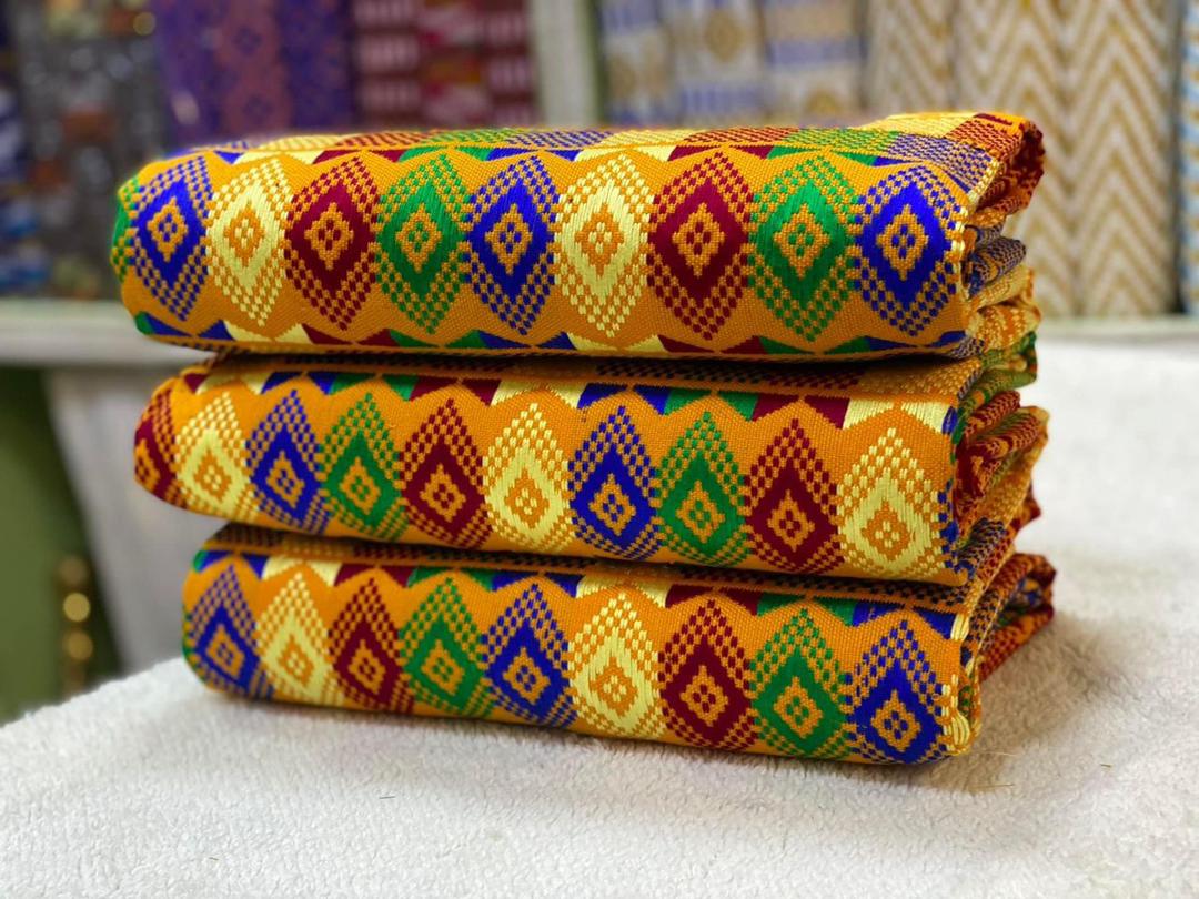 Adanwomase Kente weavers and Eco-tourism Centre _0