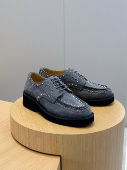 VALENTINO GARAVANI GENTLEGLAM DERBY SHOE 