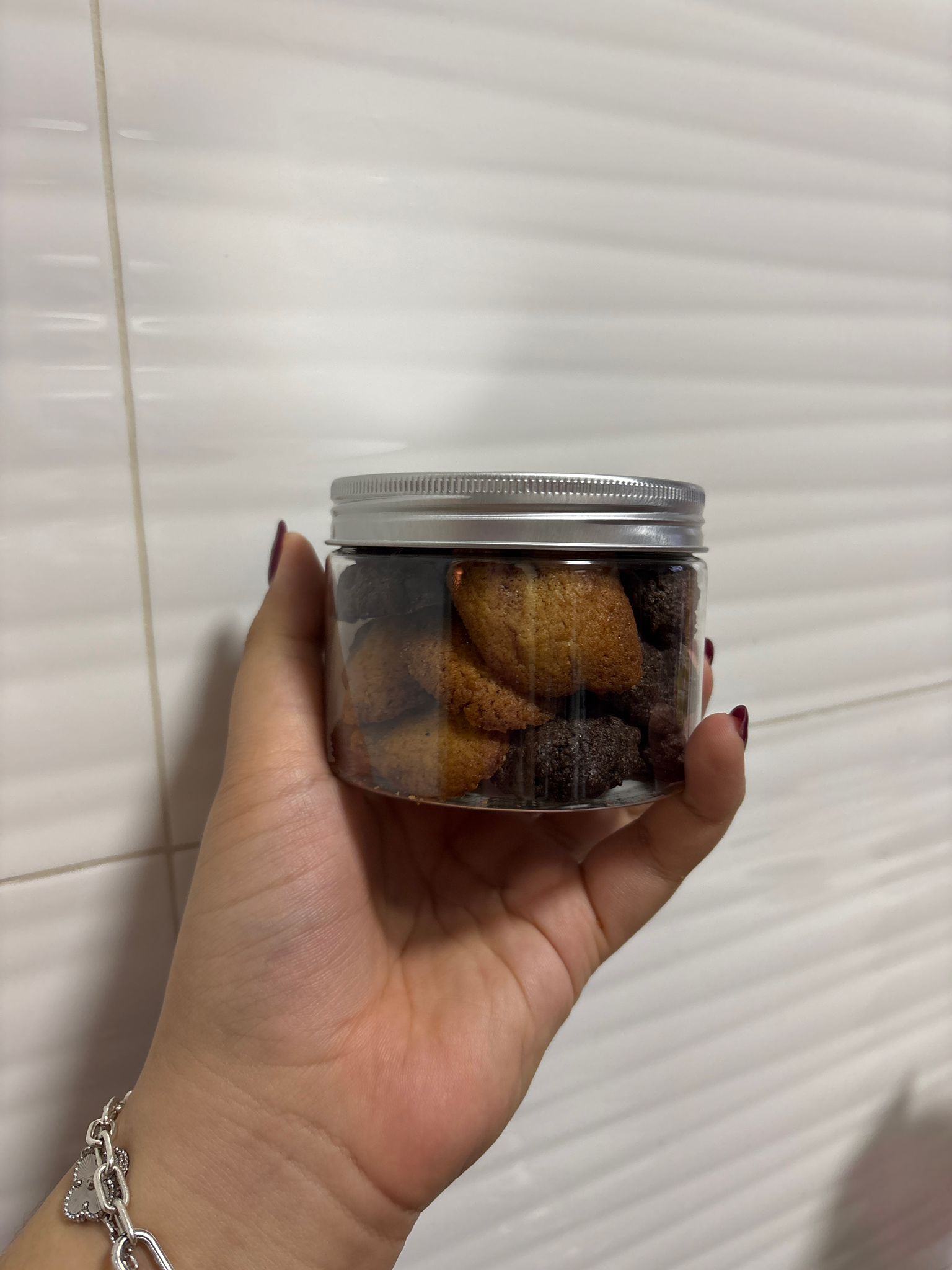 1 BOTTLE DOUBLE CHOC CHIP COOKIES - 150GM_0