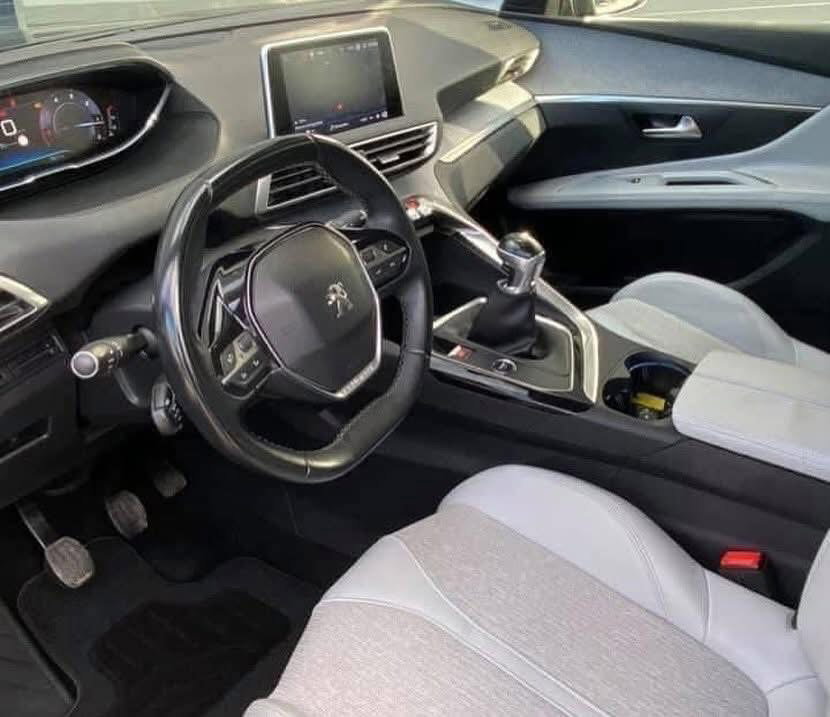 Peugeot 3008 1.5 bluehdi 130CV 2018_3