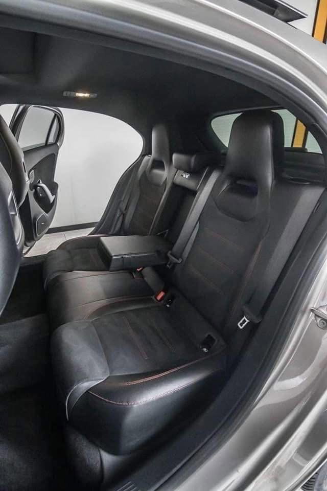 MERCEDES-BENZ A180 d  Pack AMG 2020_5