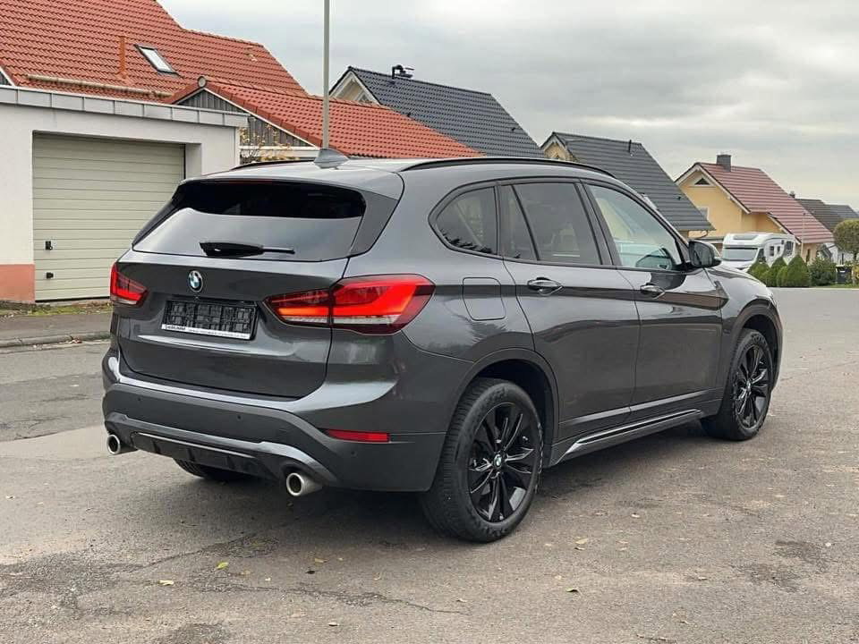 BMW X1 20i Sport Line 2021_1