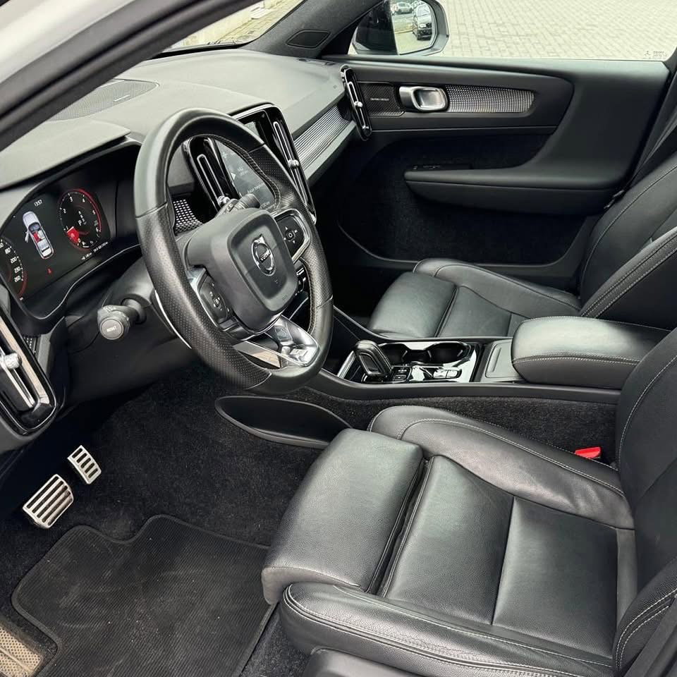 Volvo XC40 2.0 D3 R DESIGN Geartronic_6