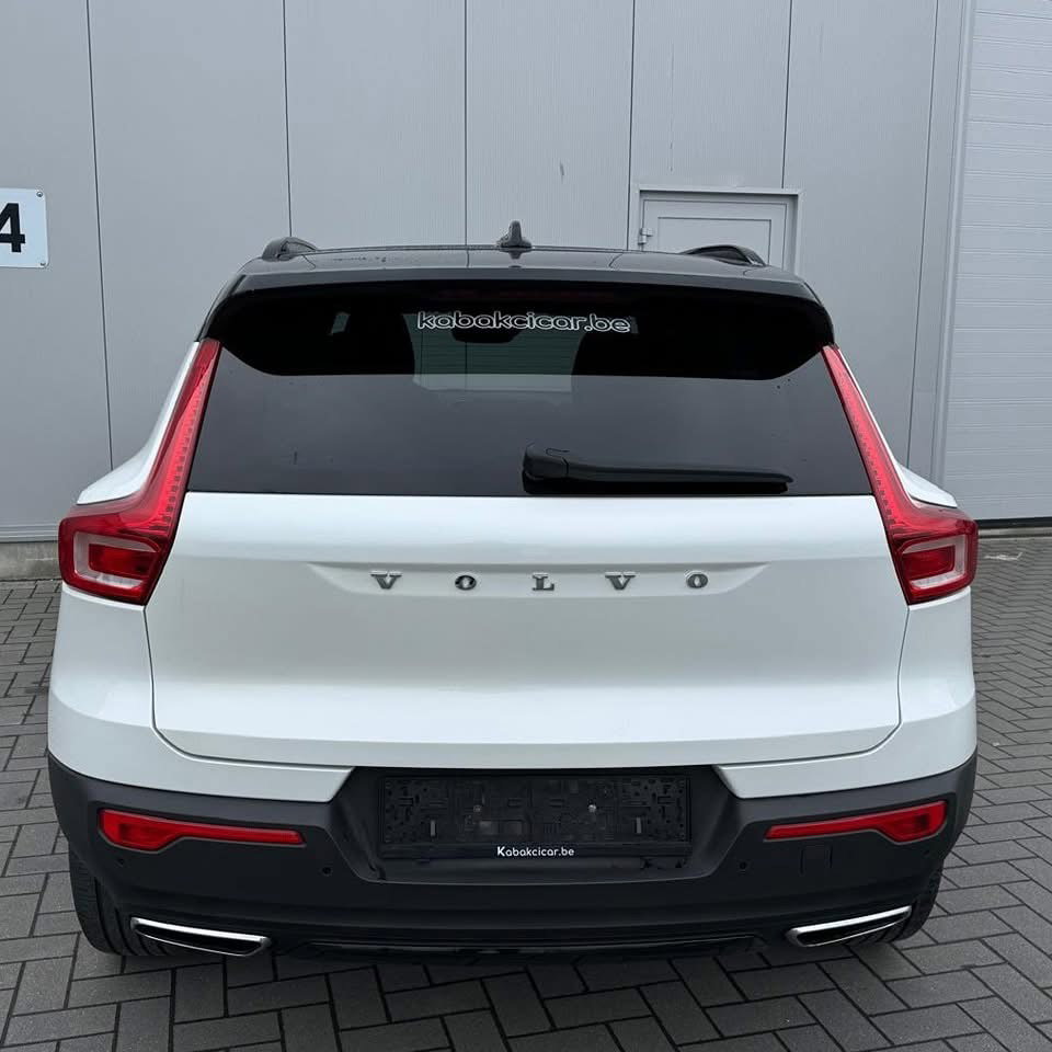 Volvo XC40 2.0 D3 R DESIGN Geartronic_3
