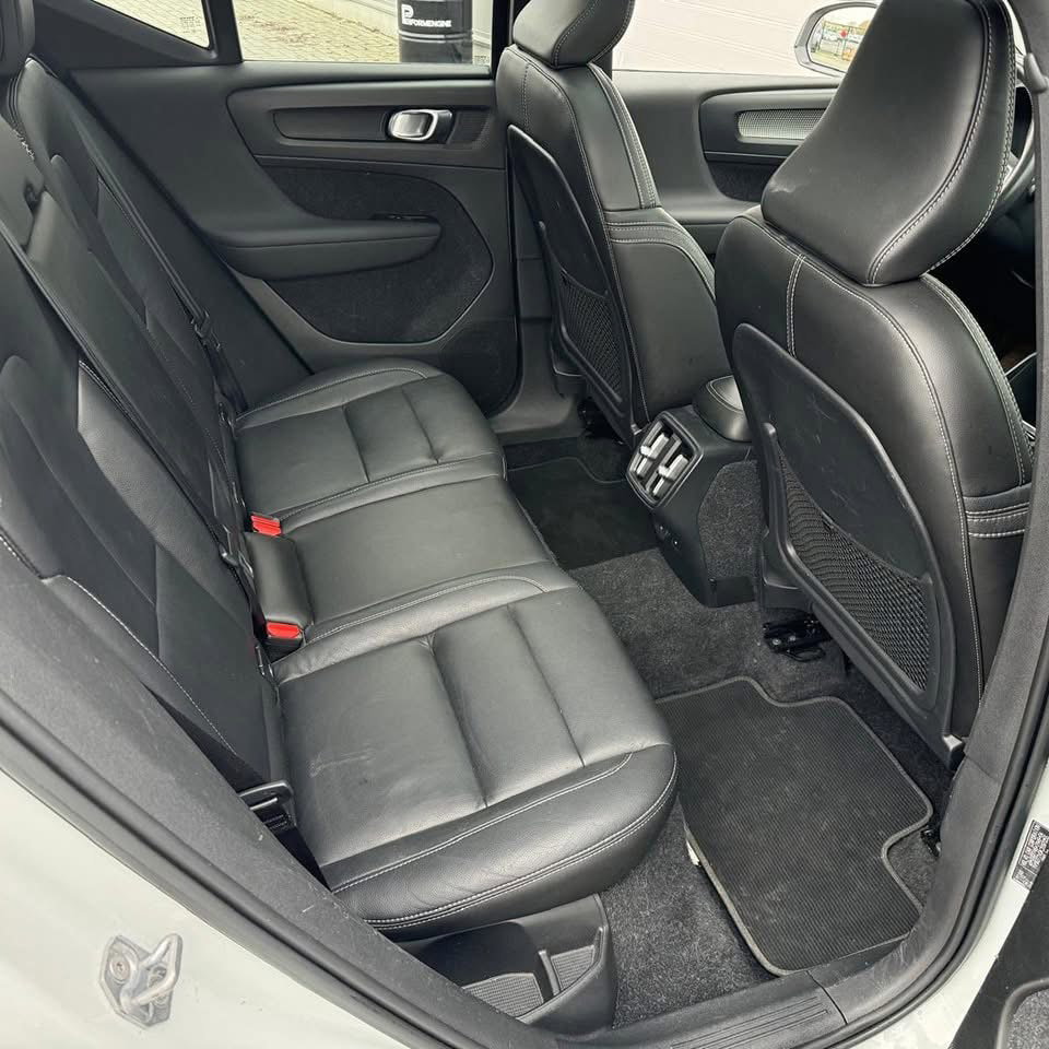 Volvo XC40 2.0 D3 R DESIGN Geartronic_7